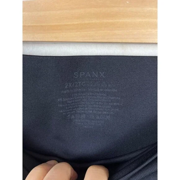 Spanx look at me now seamless legging crop size 2XL - Picture 4 of 7